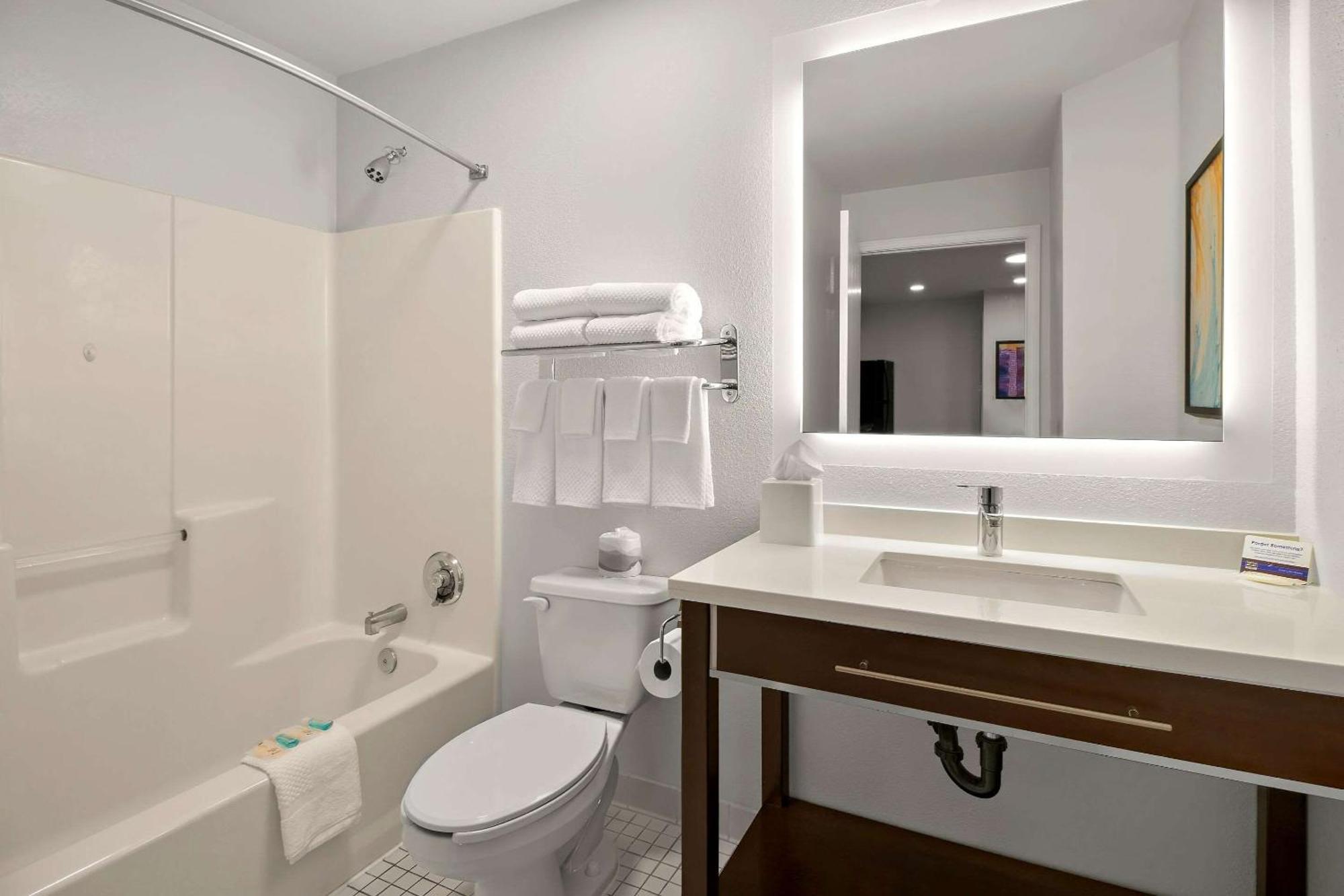 Mainstay Suites Salt Lake City Fort Union ミッドベール エクステリア 写真
