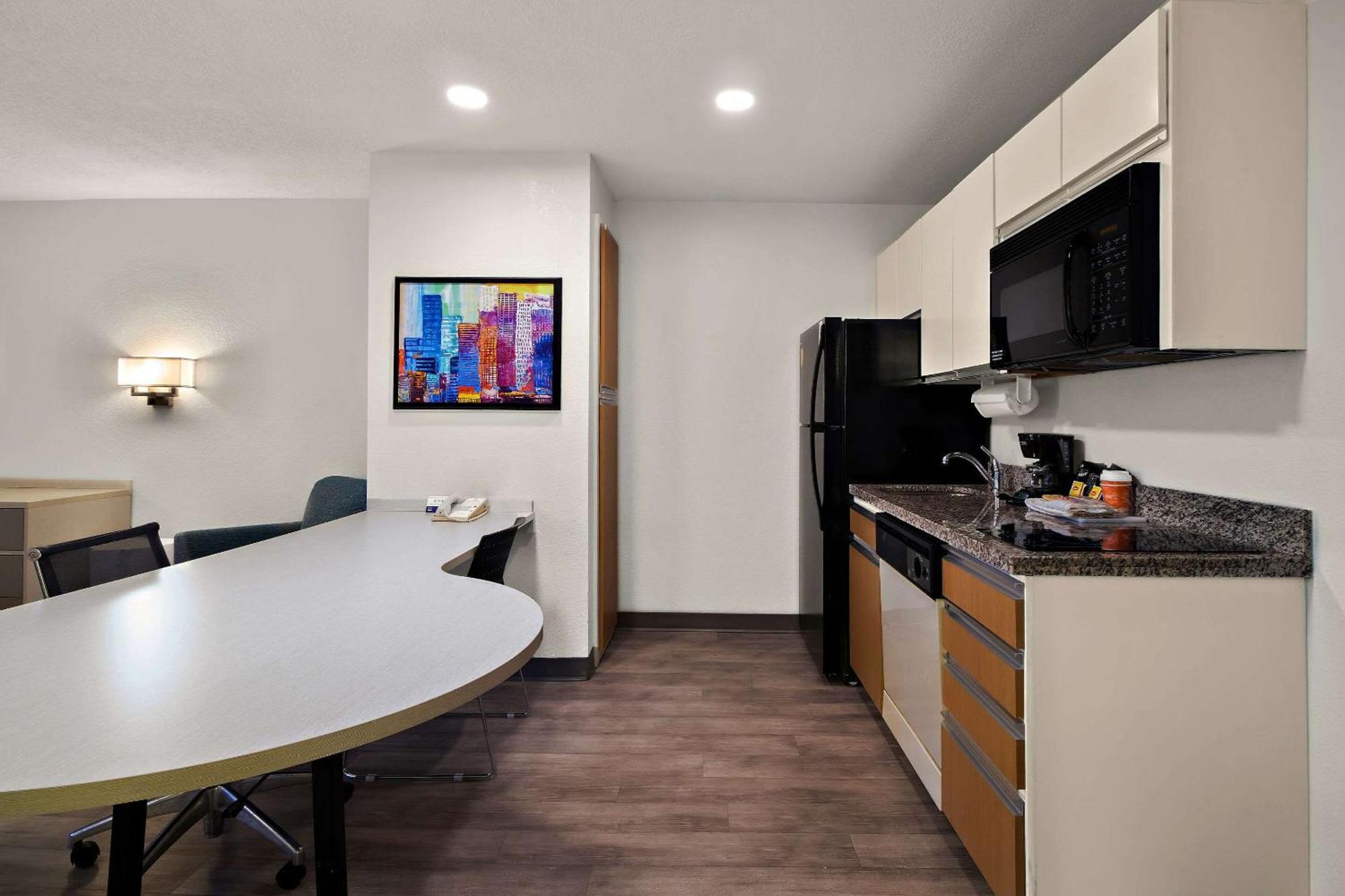 Mainstay Suites Salt Lake City Fort Union ミッドベール エクステリア 写真