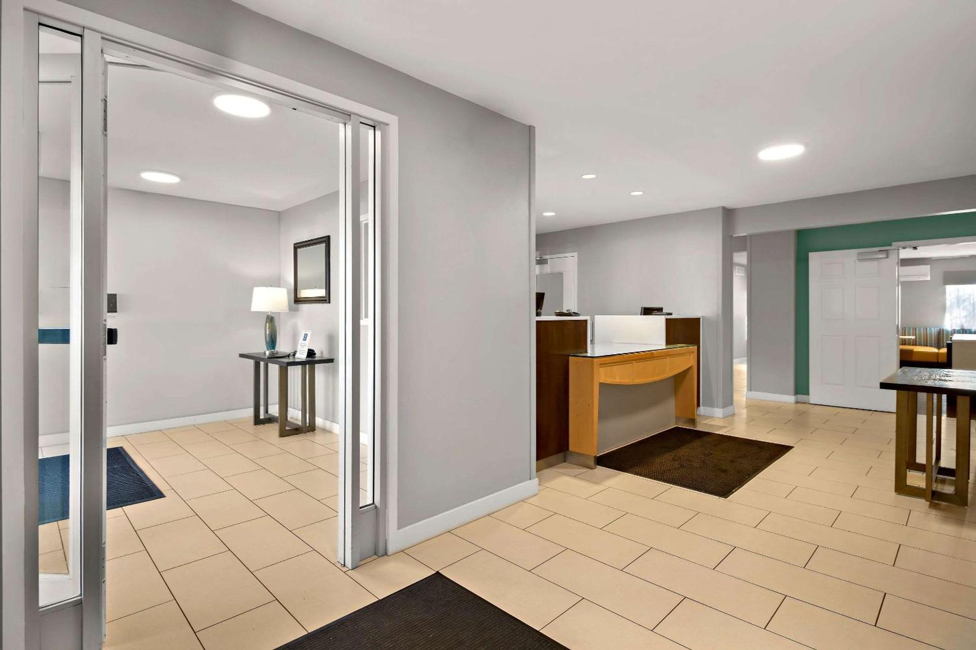 Mainstay Suites Salt Lake City Fort Union ミッドベール エクステリア 写真
